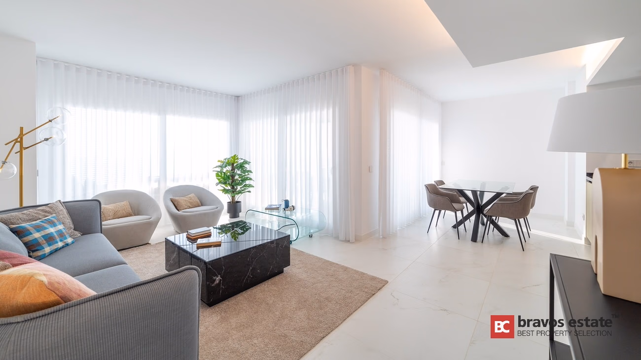 Apartamento Frente al Mar de 3 Dormitorios en Punta Prima - 21