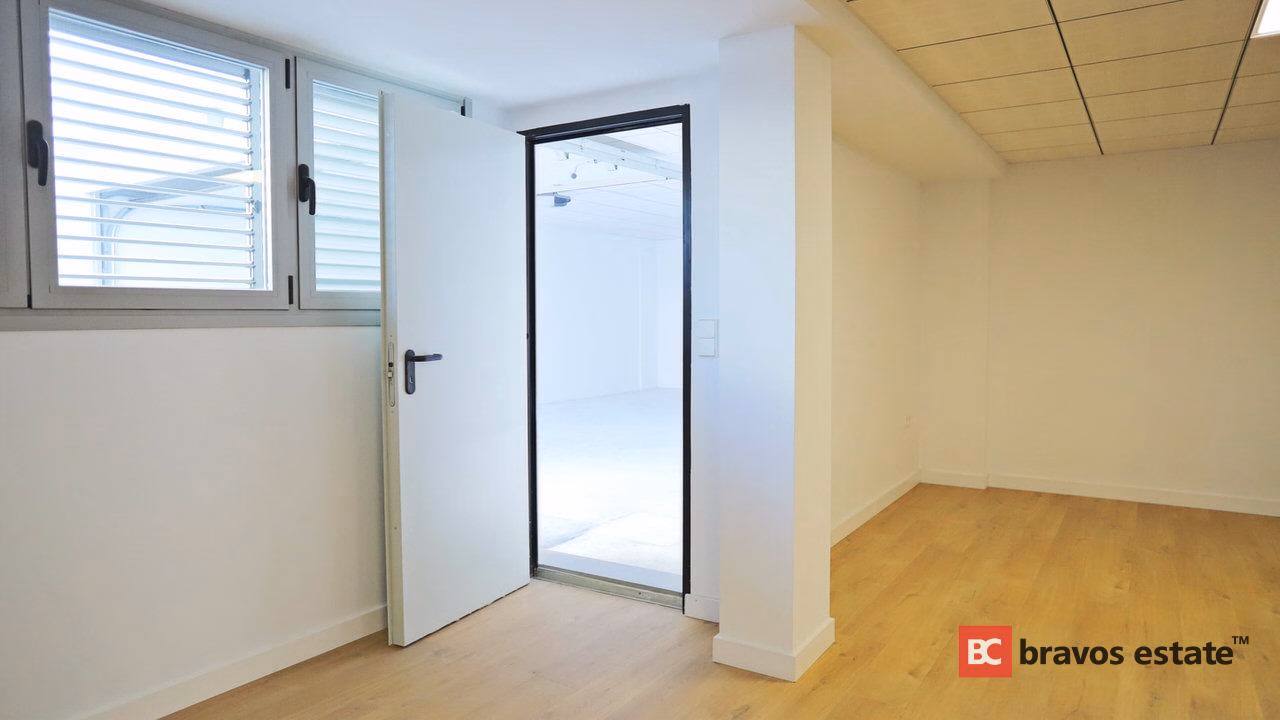 Spacious 3-Bedroom Villa in Playa de San Juan - 19