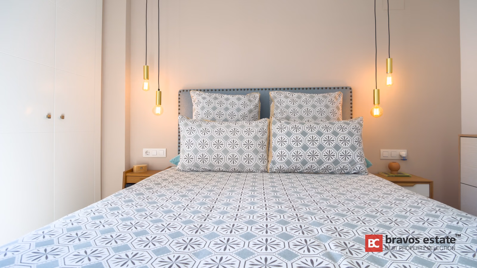 Seafront 2-Bedroom Apartment in El Campello - 11