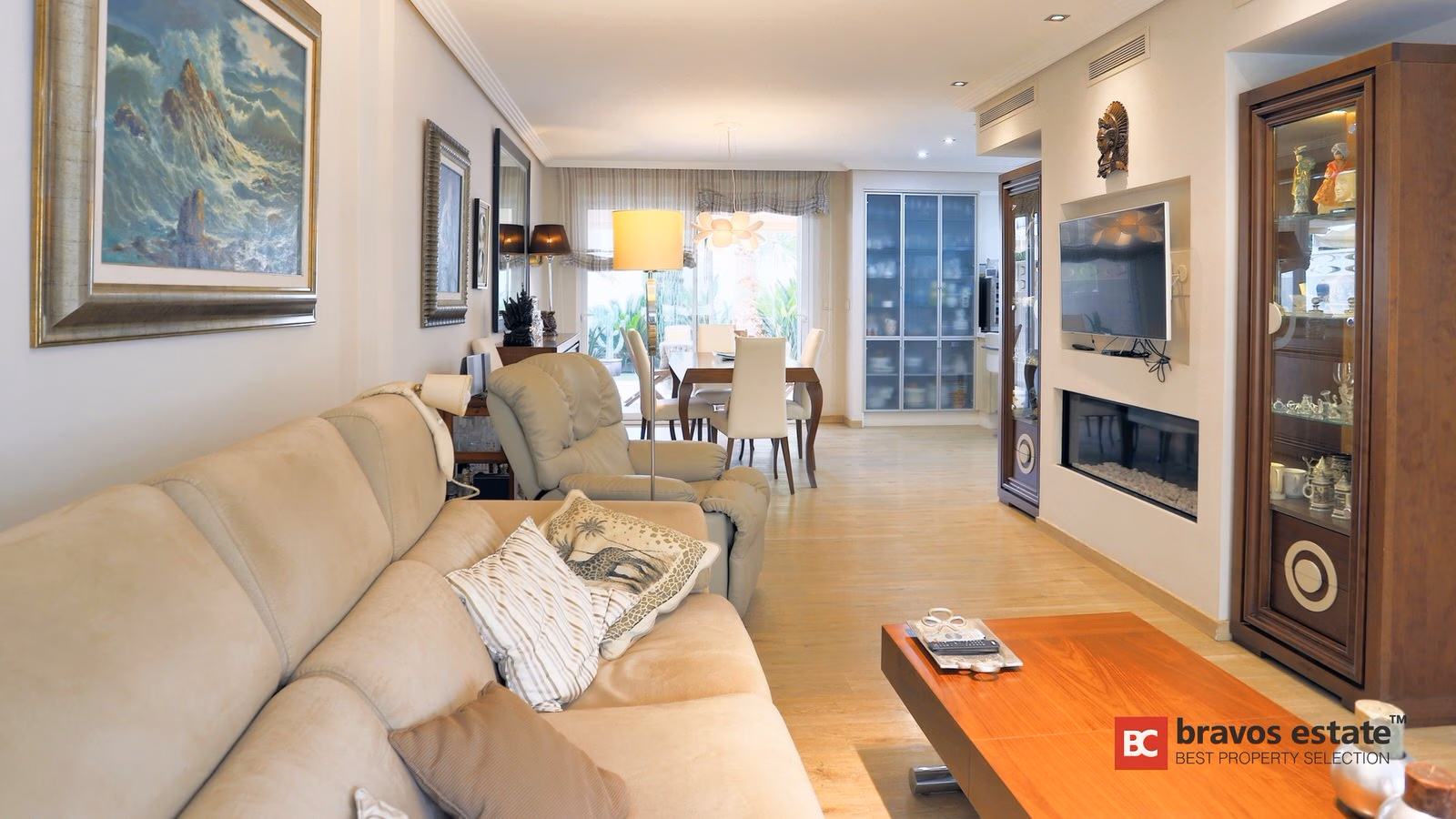 Beachside 4-Bedroom Bungalow in El Campello - 3