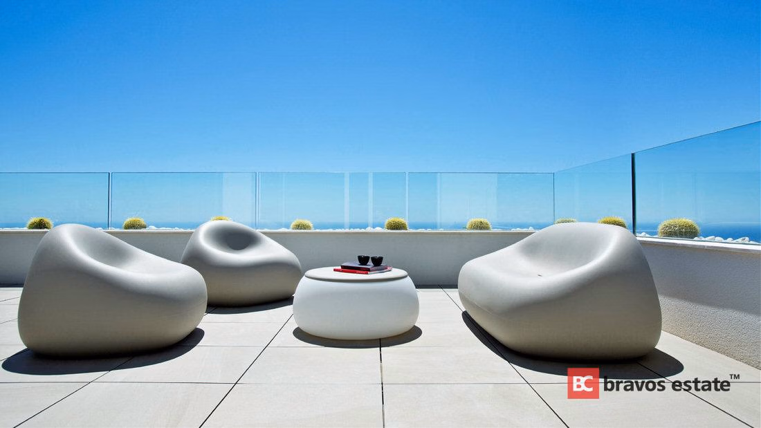 Spacious 3-Bedroom Apartment in Cumbre del Sol · 156 m² - 6