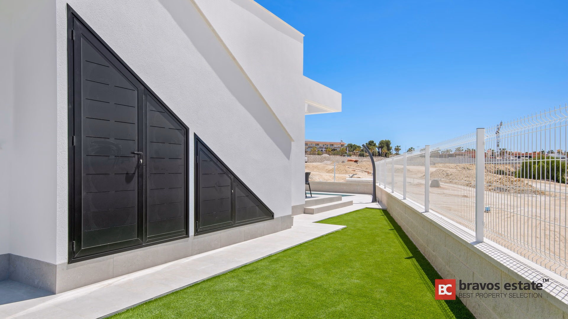 Neubau Villa mit 3 Schlafzimmern in Algorfa - La Finca Golf & Resort - 28