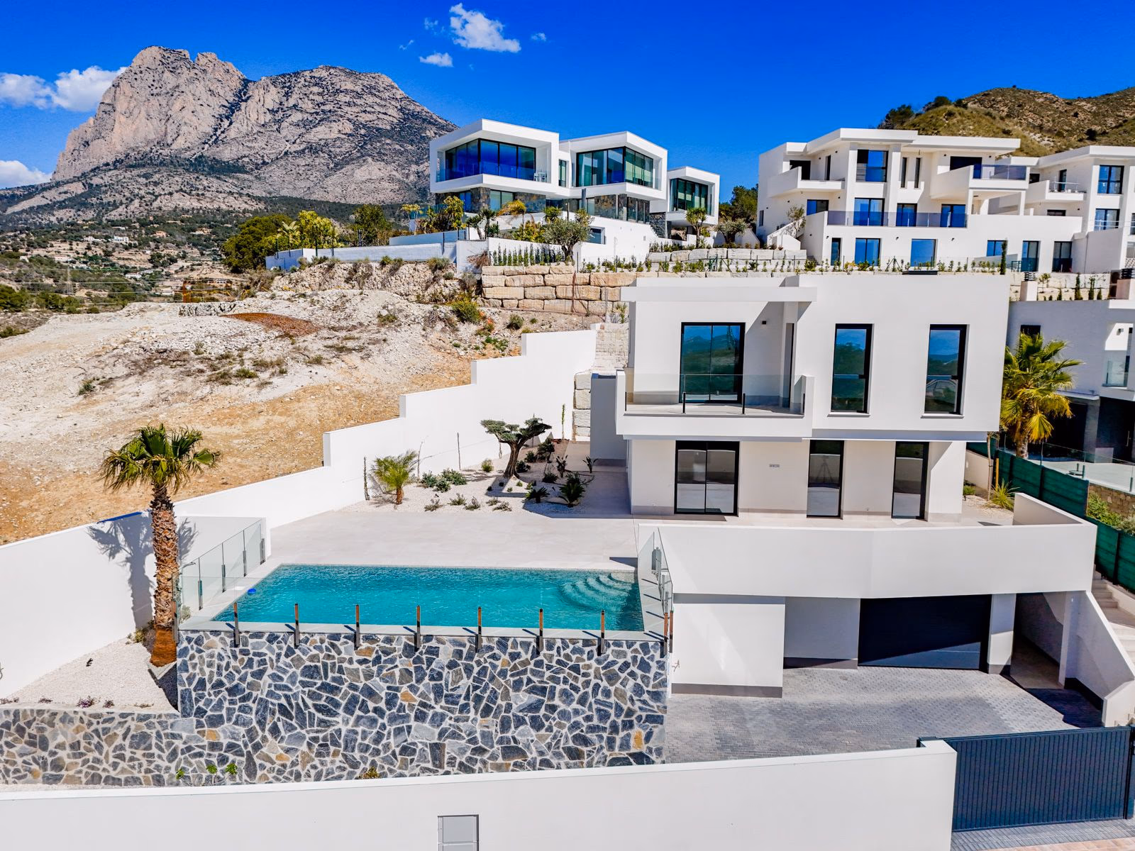 Villa Rey Luis I 44 — Sierra Cortina, Finestrat 50