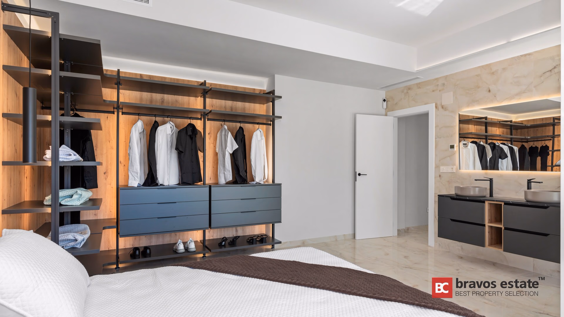 Nieuwbouw villa met 3 slaapkamers in Algorfa - La Finca Golf & Resort - 32