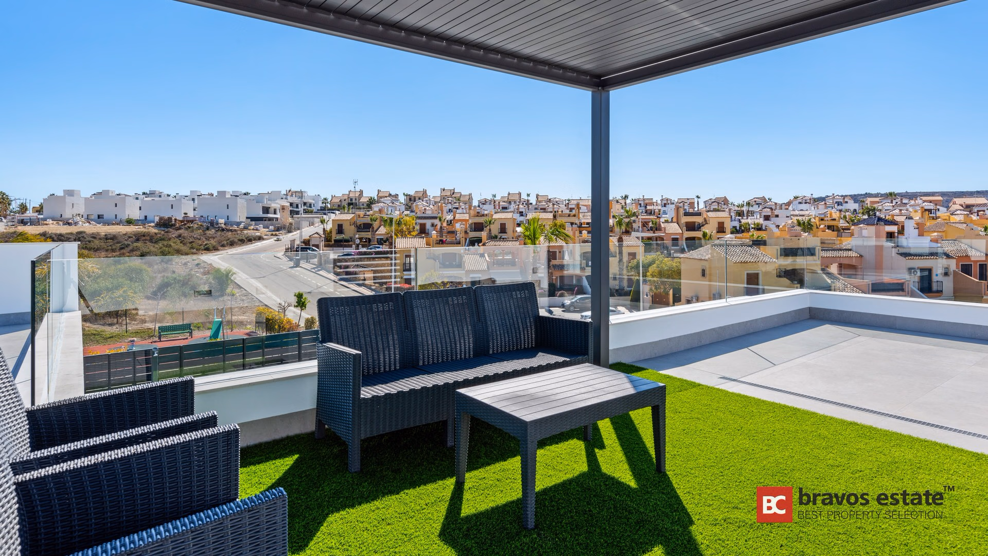 Nieuwbouw villa met 3 slaapkamers in Algorfa - La Finca Golf & Resort - 8