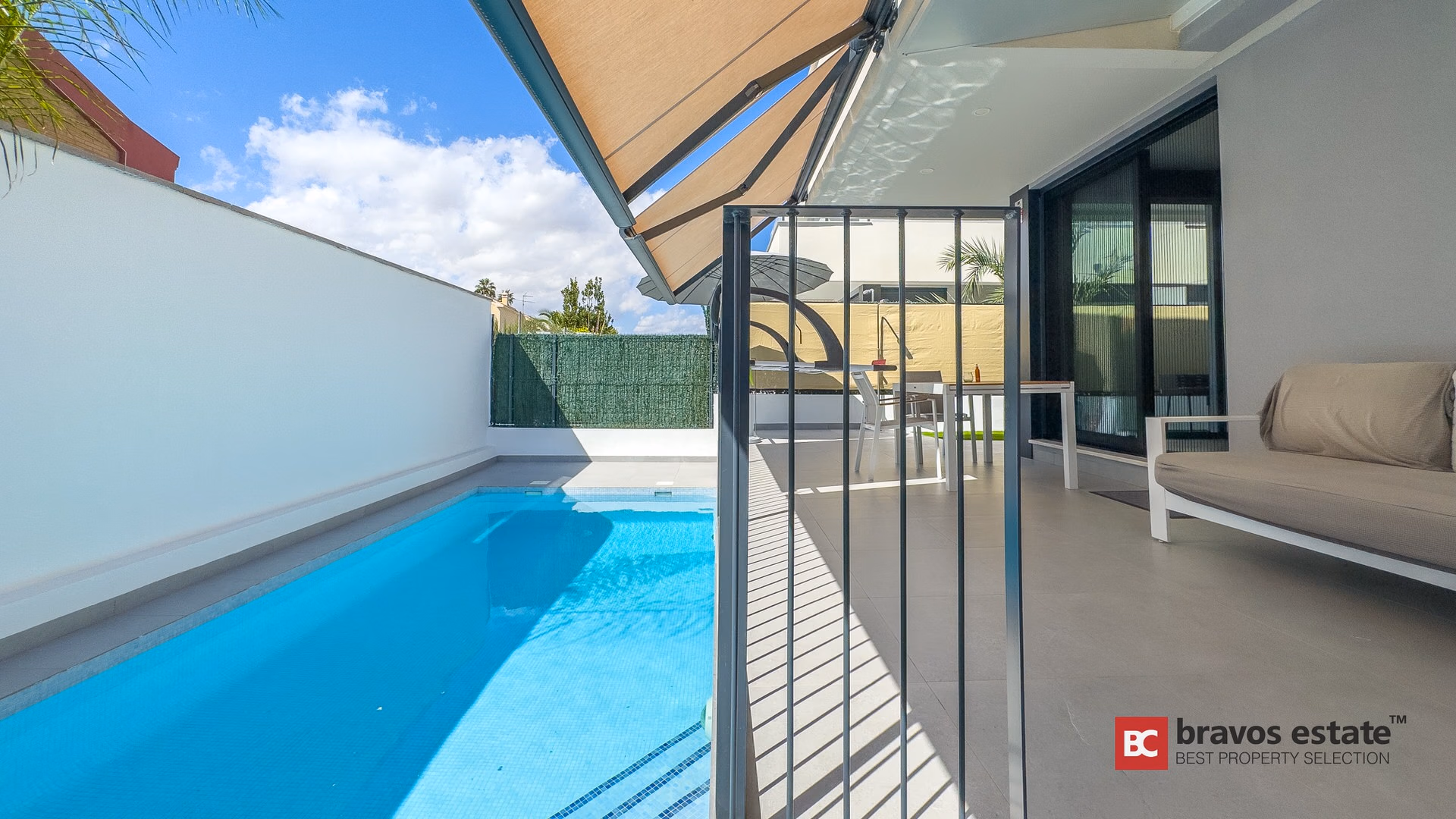 Elegante Villa mit 4 Schlafzimmern in Playa de San Juan - 3