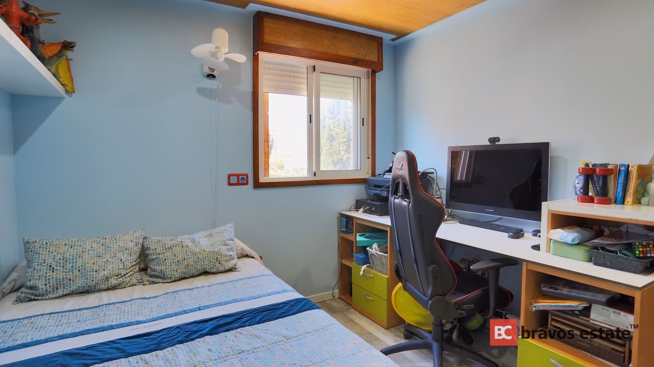 Apartamento Cerca del Mar de 3 Dormitorios en Playa de San Juan - 19