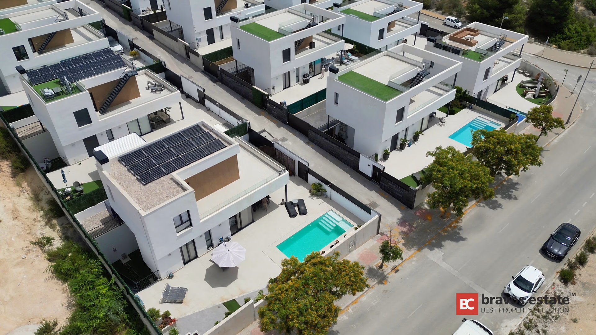 Spacious 4-Bedroom Villa in Finestrat - 3