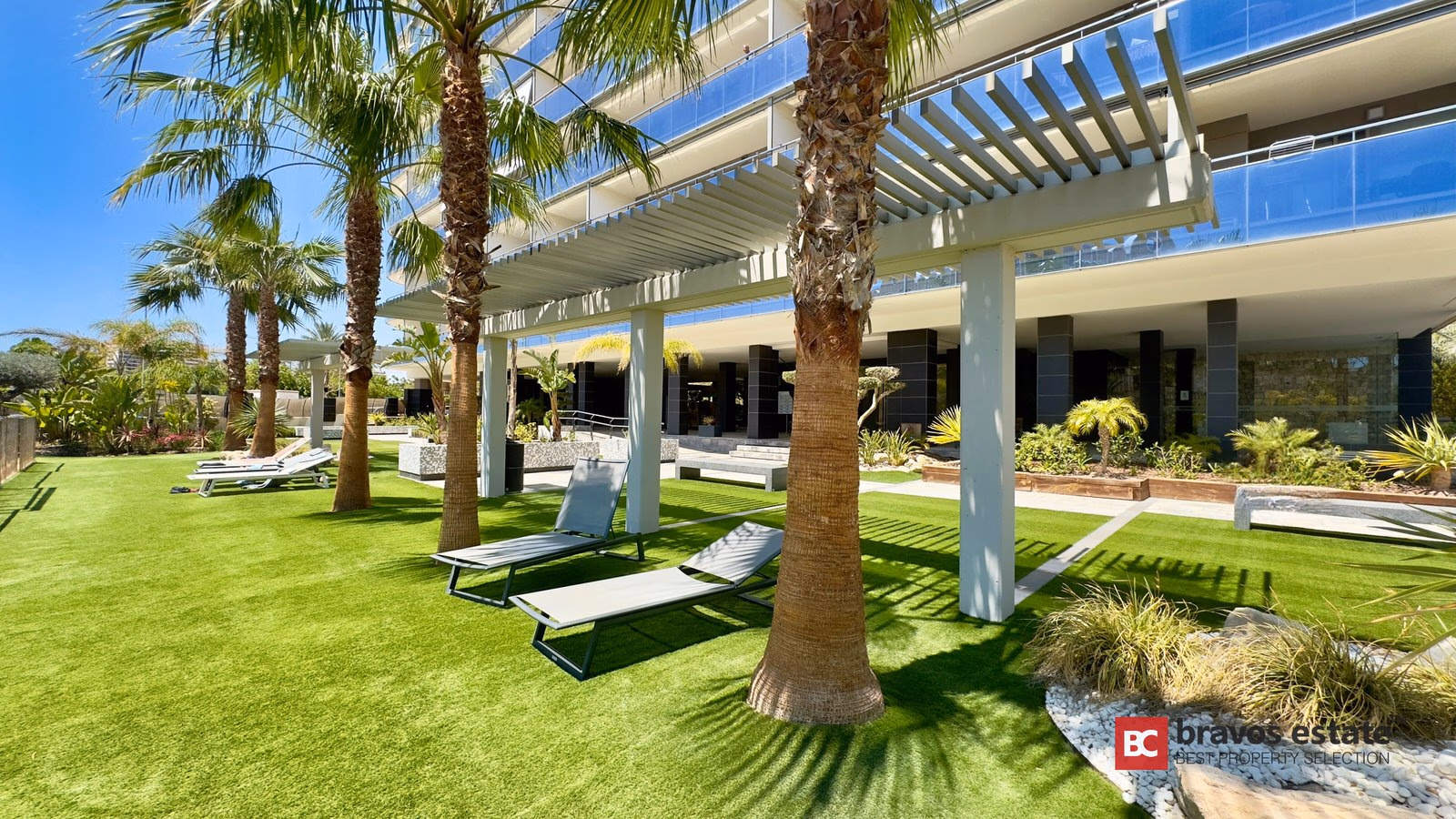 Seafront 3-Bedroom Apartment in El Campello - 2