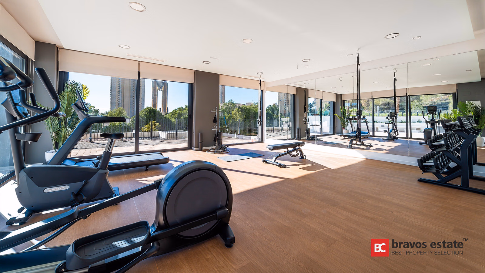 Przestronny apartament z 3 sypialniami w Benidorm - 20