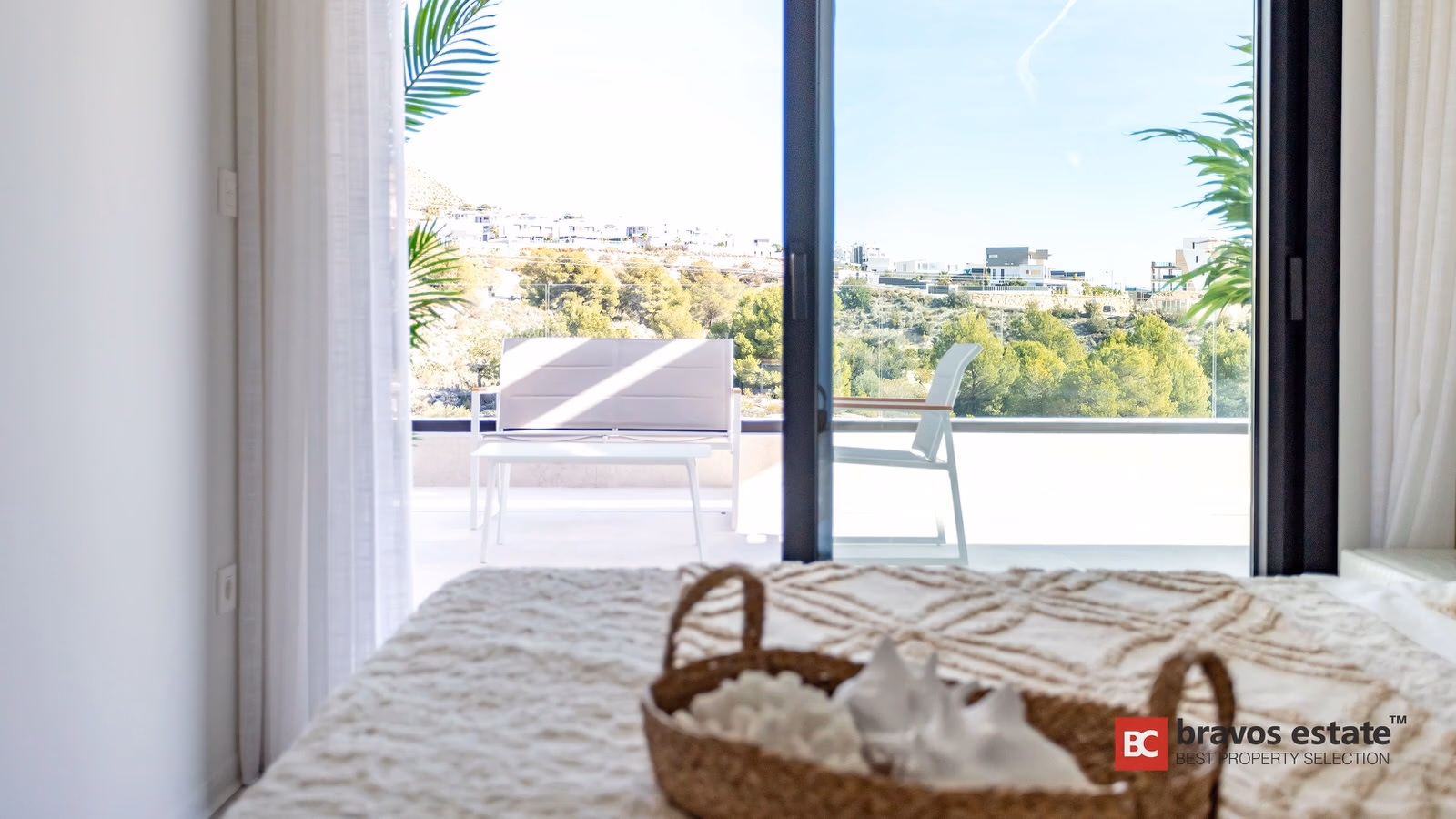 Apartamento Espacioso de 2 Dormitorios en Finestrat - 10