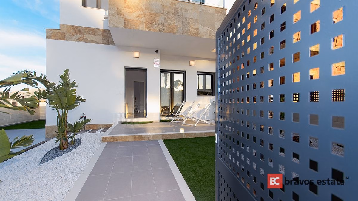 New Build 3-Bedroom Villa in Polop - 1