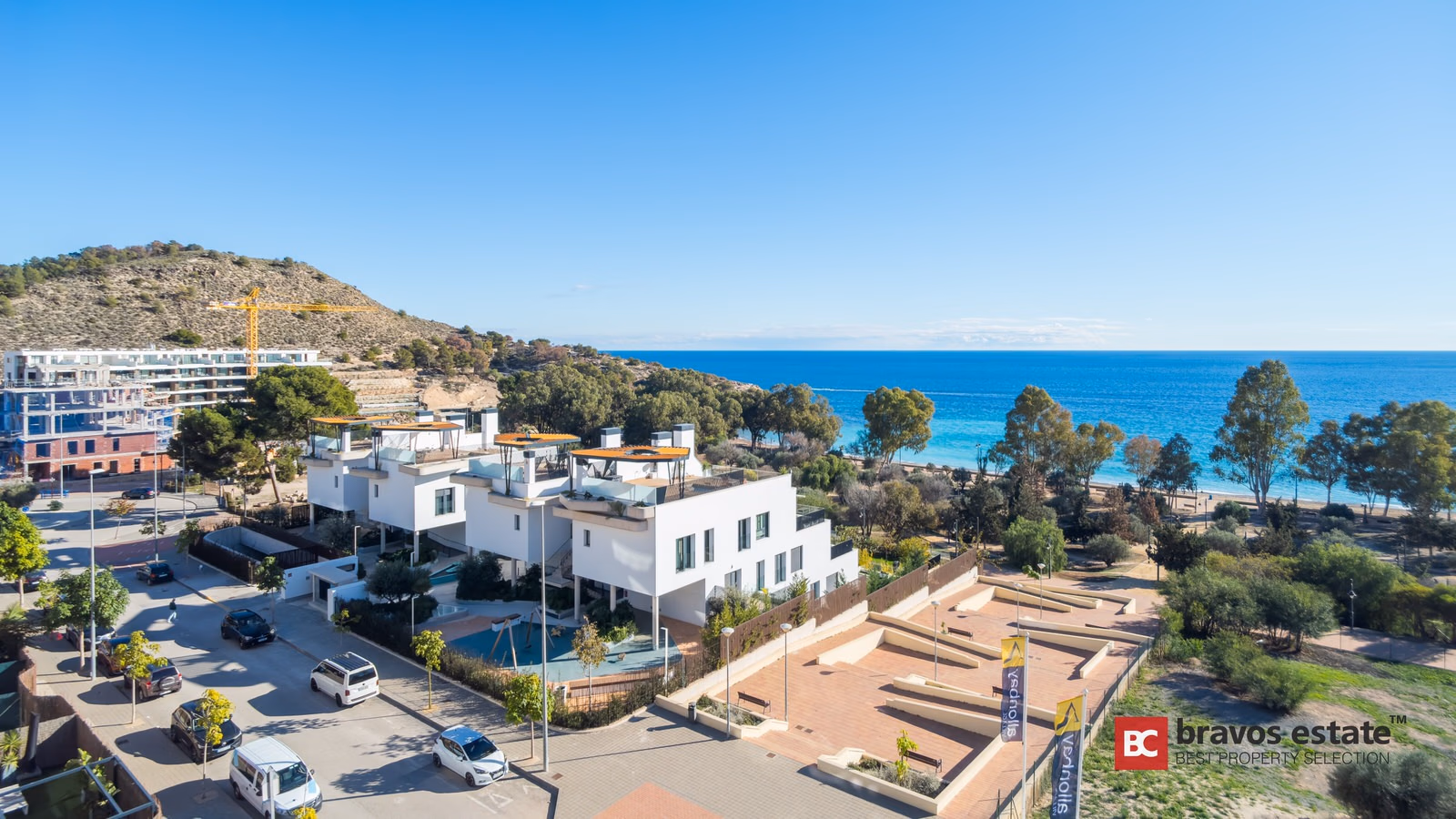 Seafront 3-Bedroom Apartment in Villajoyosa - 4