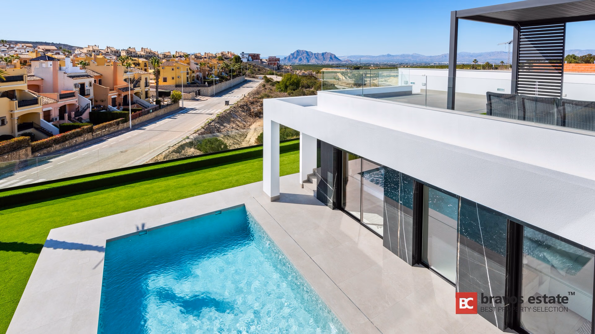 Nieuwbouw villa met 3 slaapkamers in Algorfa - La Finca Golf & Resort - 9