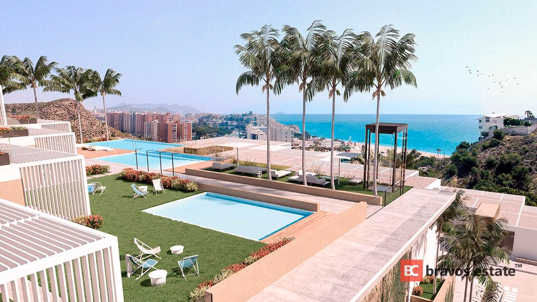 Beachside 2-Bedroom Apartment in Villajoyosa · 185 m² - 7