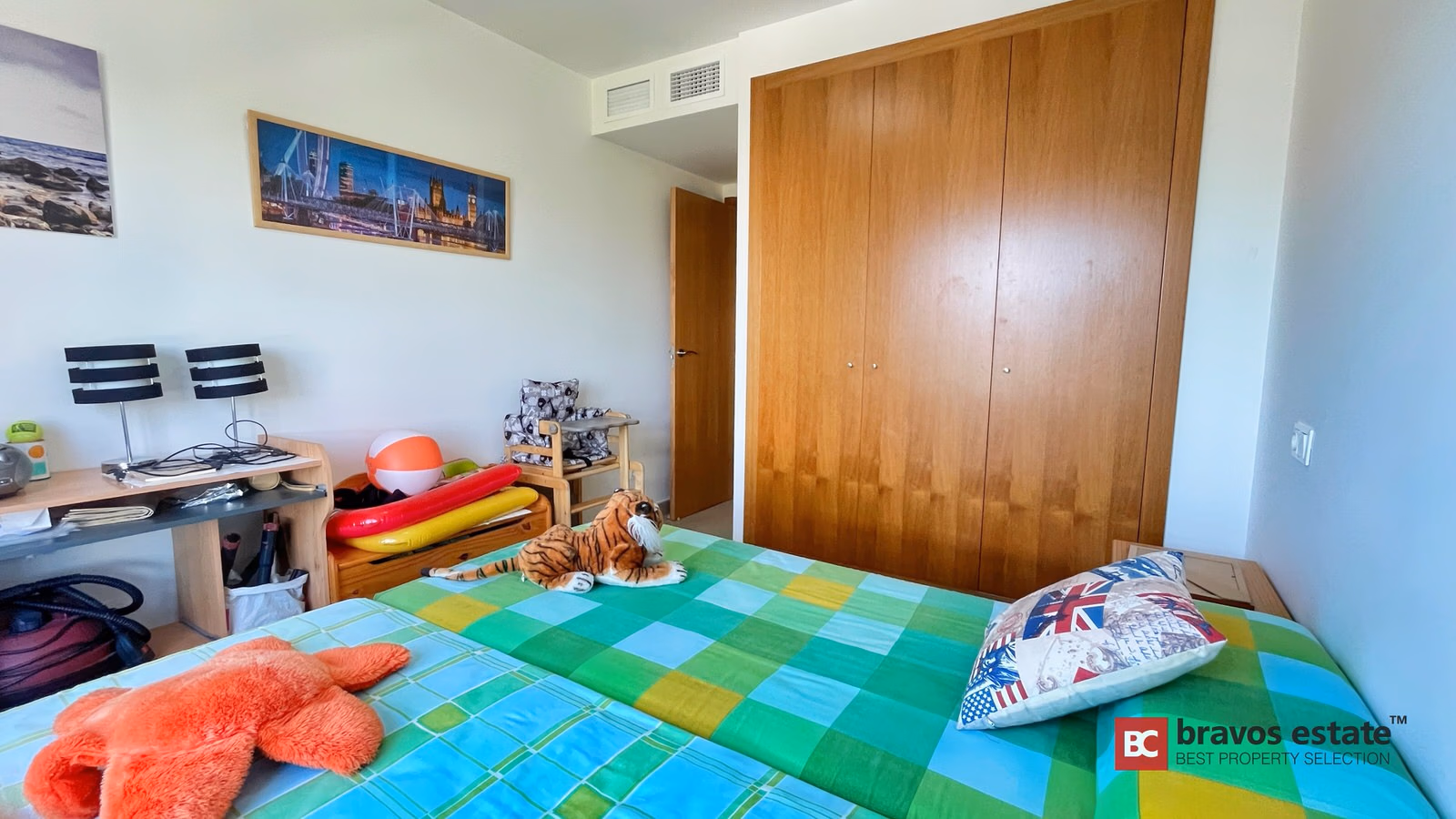 Beachside 2-Bedroom Apartment in Playa de San Juan · Ref 2001 - 9