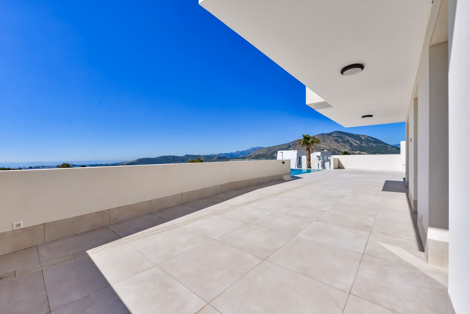Villa Rey Luis I 44 — Sierra Cortina, Finestrat 24