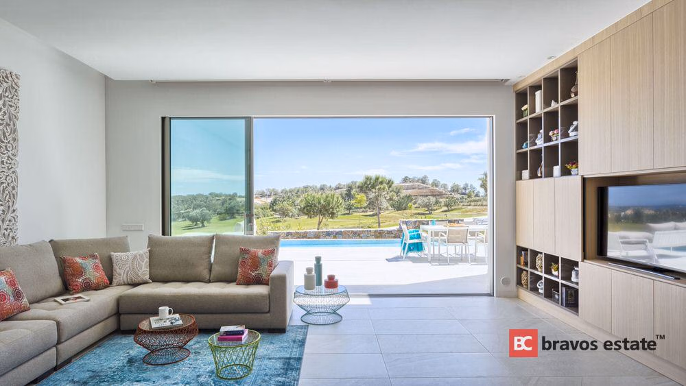 New Build 4-Bedroom Villa in Las Colinas · 236 m² - 6
