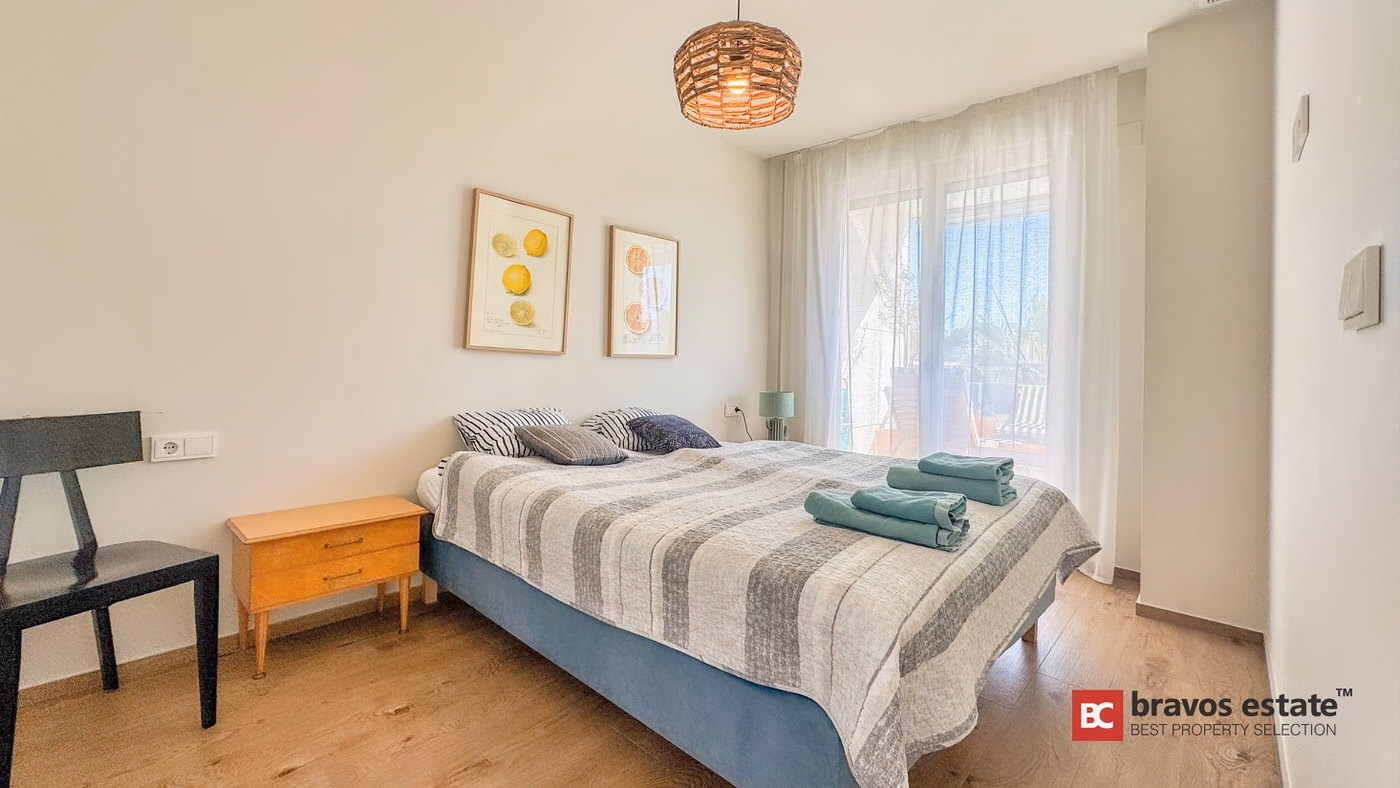 Seafront 2-Bedroom Apartment in El Campello · 79 m² - 13
