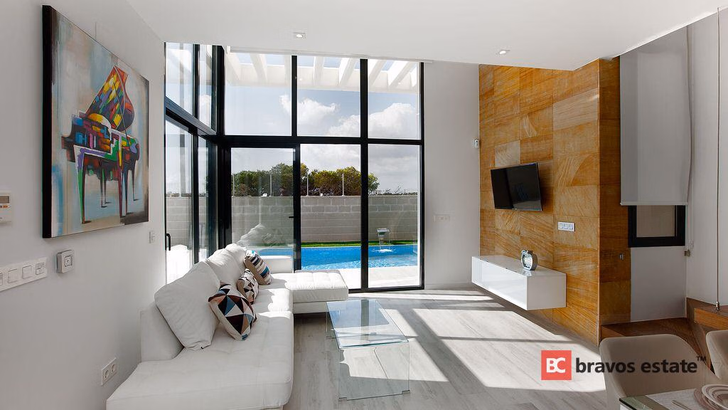 New Build 3-Bedroom Villa in Cabo Roig · 131 m² - 16