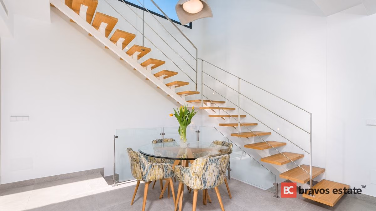Spacious 3-Bedroom Villa in Ciudad Quesada - 8