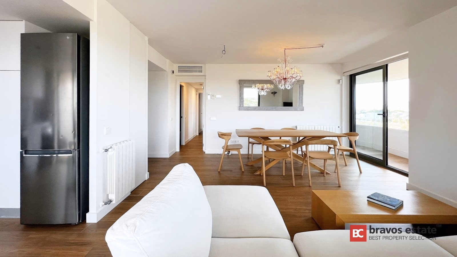 Beachside 3-Bedroom Apartment in Playa de San Juan - 13