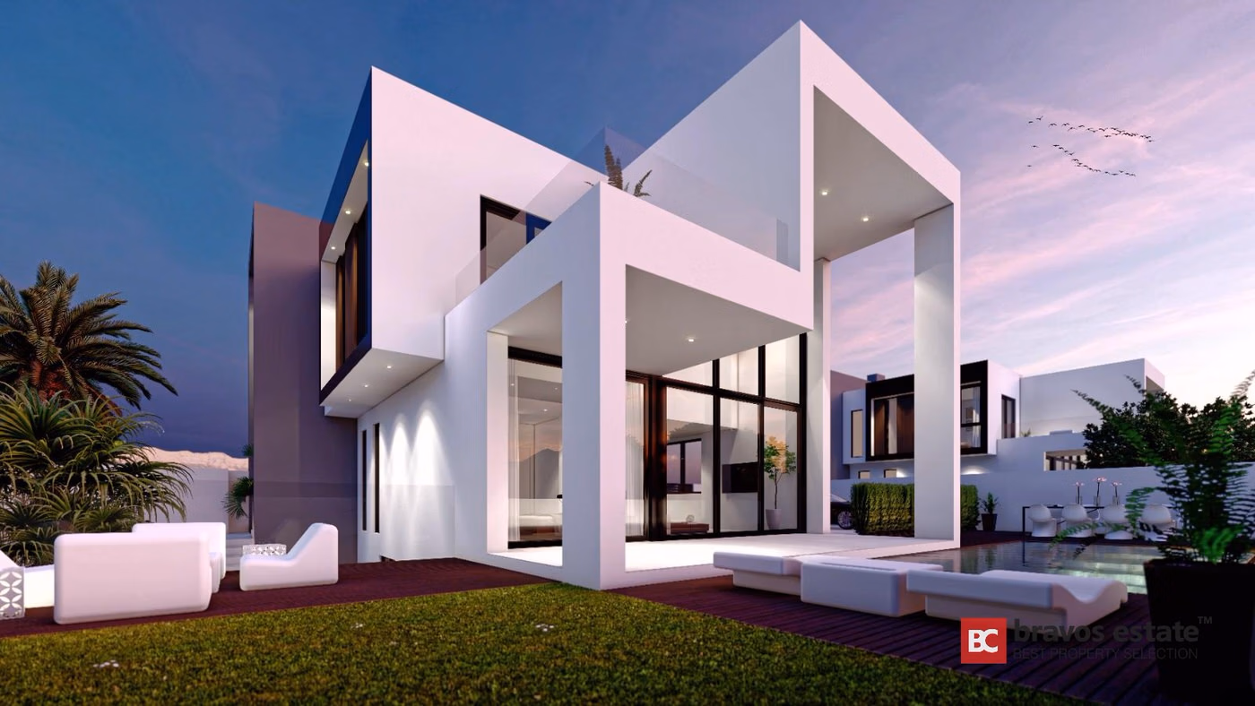 Spacious 4-Bedroom Villa in Playa de San Juan · 353 m² - 6
