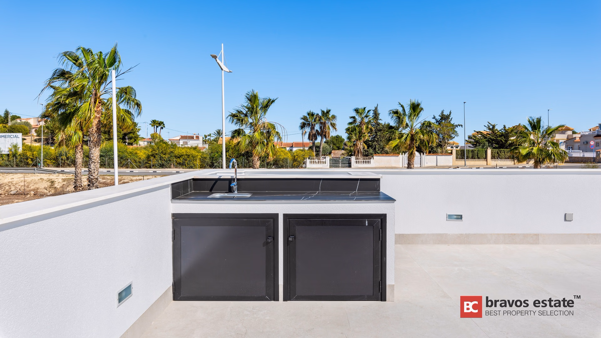 Nieuwbouw villa met 3 slaapkamers in Algorfa - La Finca Golf & Resort - 43