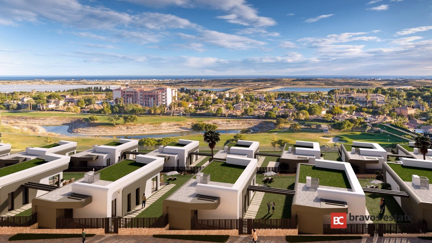 Render CGI de los bloques de apartamentos blancos de baja altura de Bonalba Green con jardines privados, con vistas a las calles del campo de golf de Bonalba Golf Resort, un lago y la costa mediterránea al fondo.