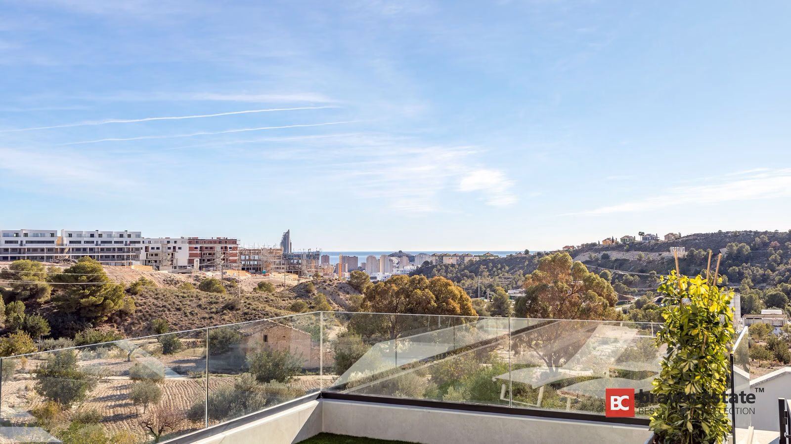 Apartamento Espacioso de 2 Dormitorios en Finestrat - 27