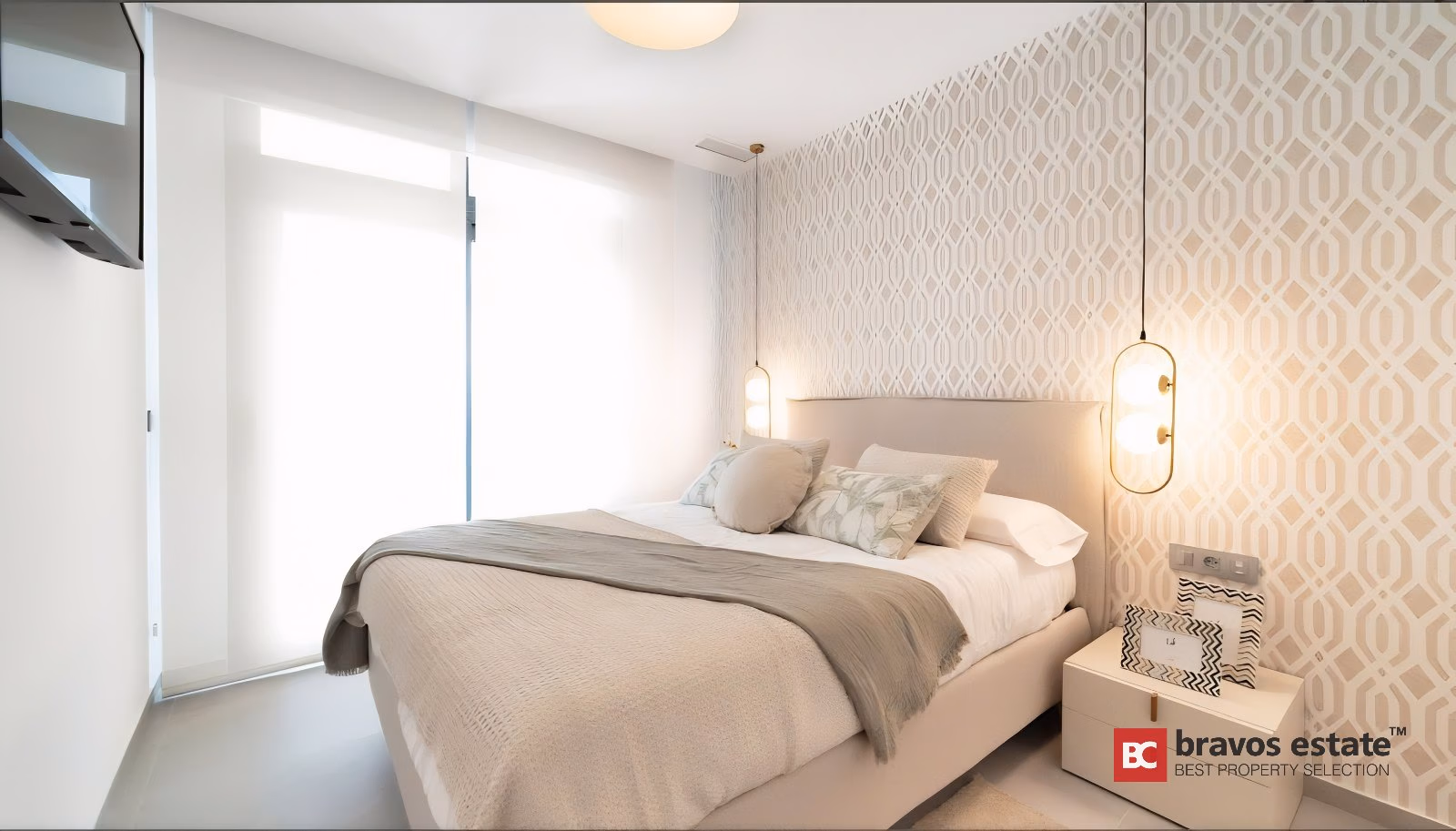 Przestronny apartament z 3 sypialniami w Benidorm - 12
