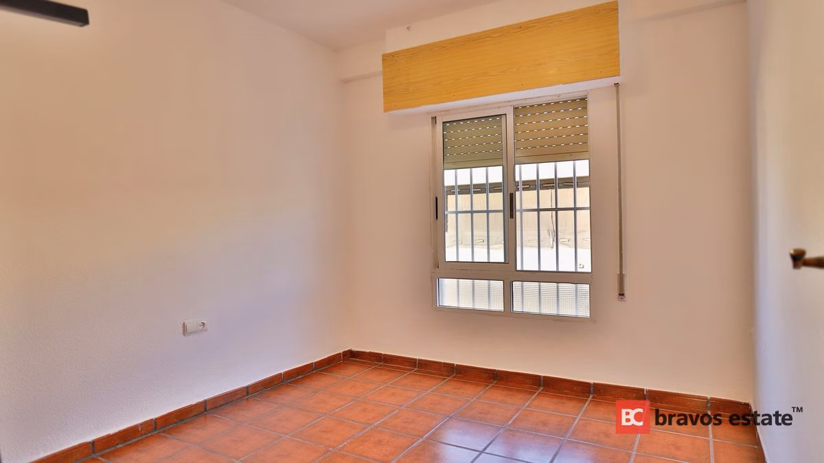 Beachside 2-Bedroom Apartment in El Campello - 2