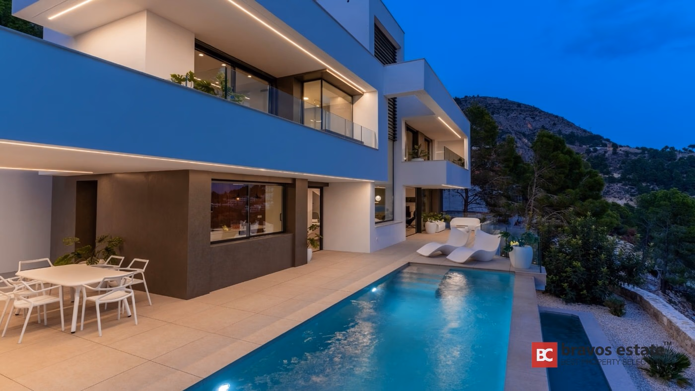 Luxe villa met 4 slaapkamers in Altea - 30