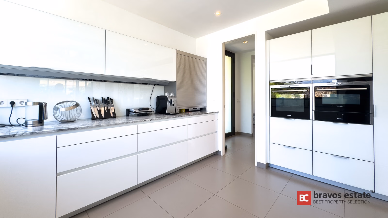 Luxury 6-Bedroom Villa in Mutxamel - 8