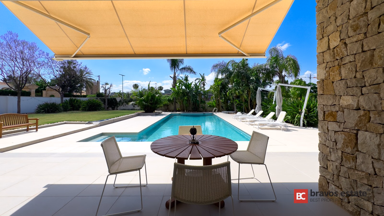 Luxury 6-Bedroom Villa in Mutxamel - 14