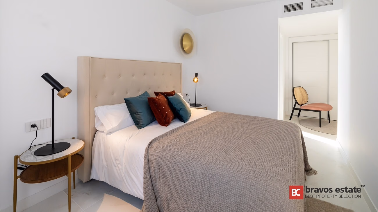 Apartamento Frente al Mar de 3 Dormitorios en Punta Prima - 32