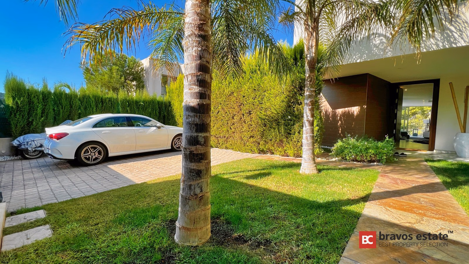 Elegant 4-Bedroom Villa in Finestrat - 25