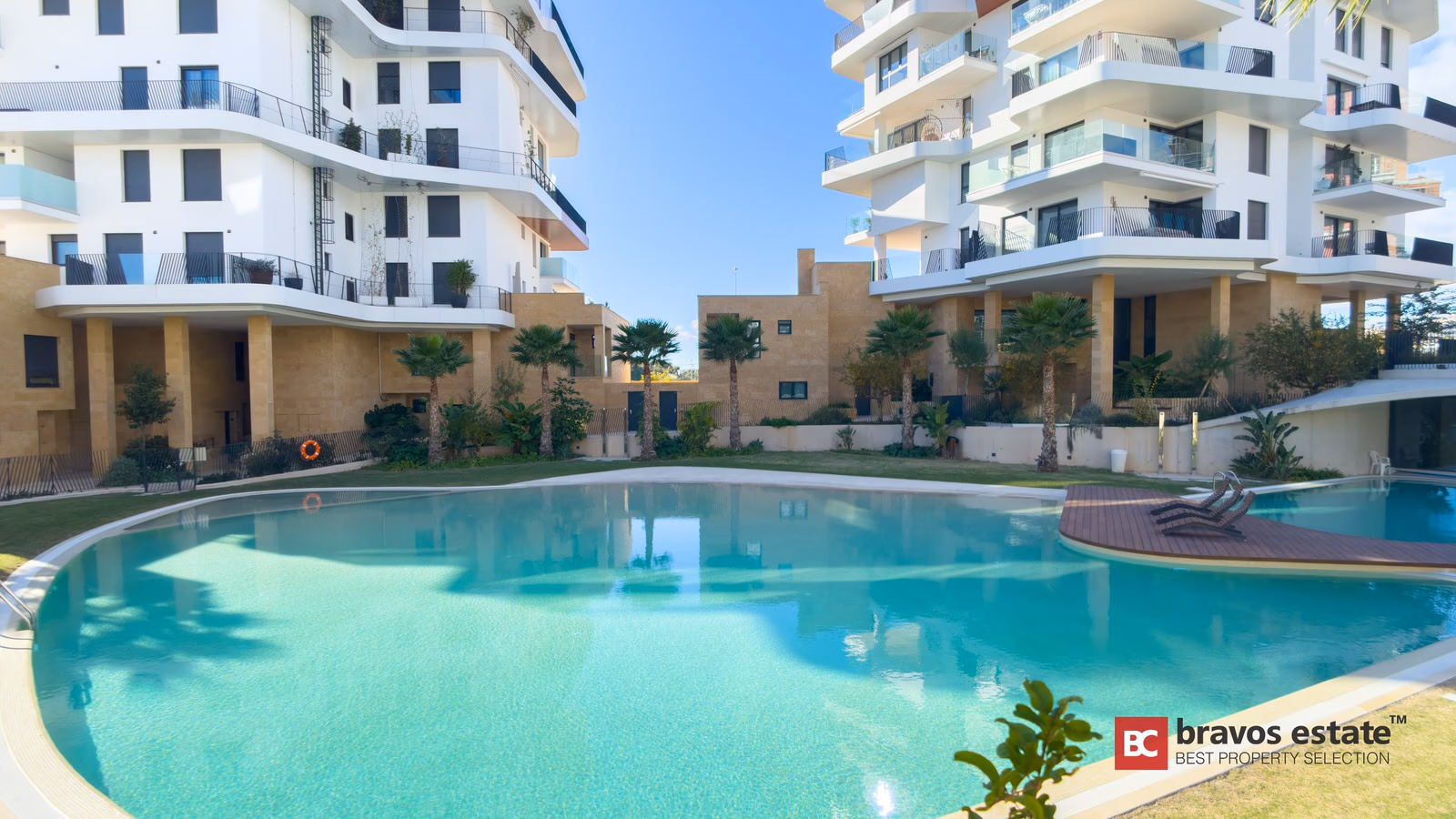 Apartamento Frente al Mar de 3 Dormitorios en Villajoyosa - 17