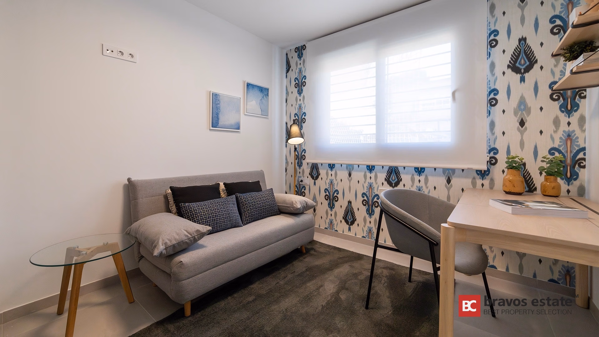 Beachside 2-Bedroom Apartment in Punta Prima - 15