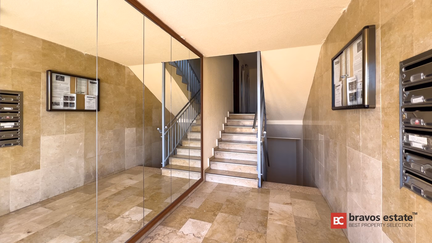 Apartamento Cerca del Mar de 3 Dormitorios en Villajoyosa · 108 m² - 22