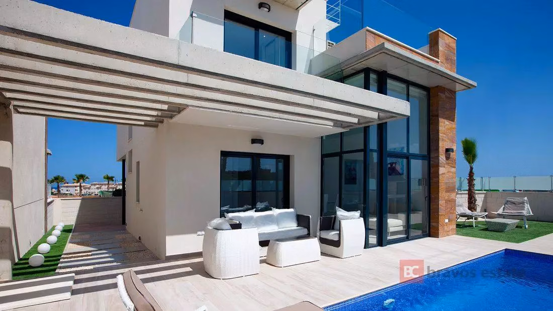 New Build 3-Bedroom Villa in Campoamor - 19