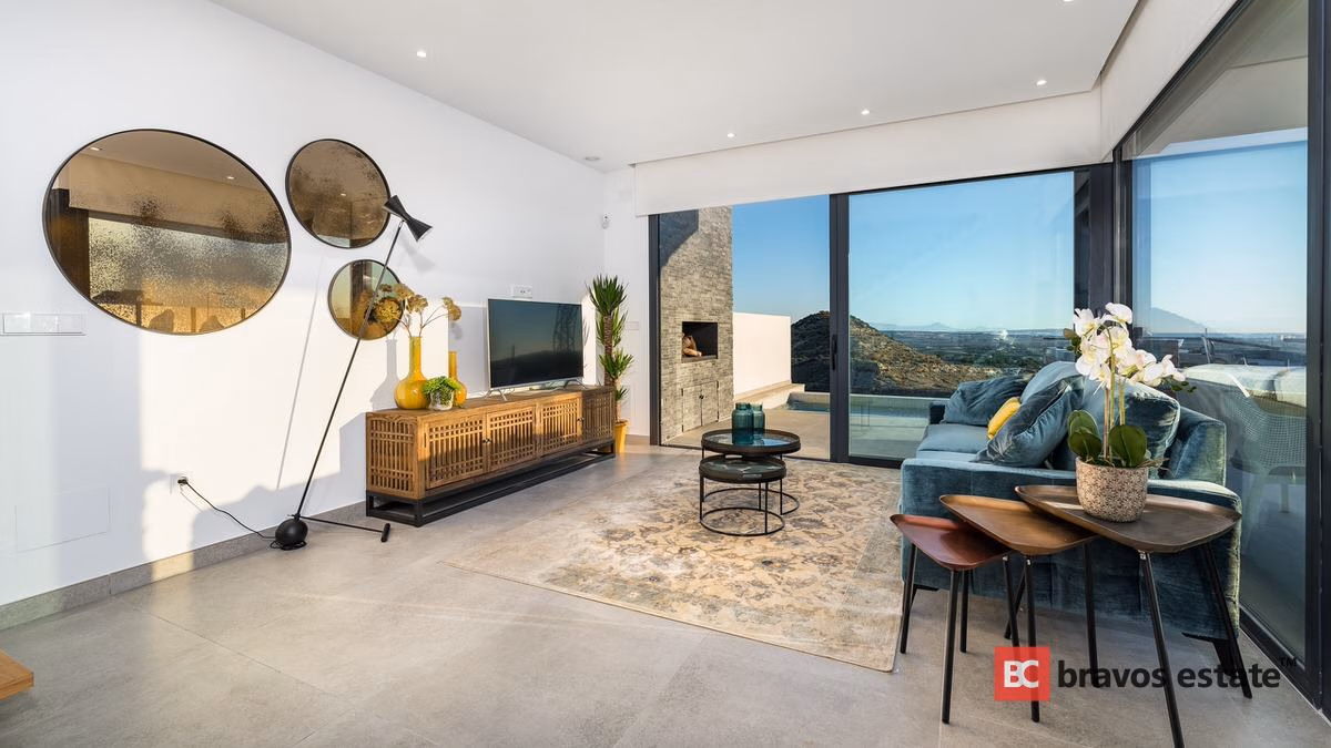 Spacious 3-Bedroom Villa in Ciudad Quesada - 16