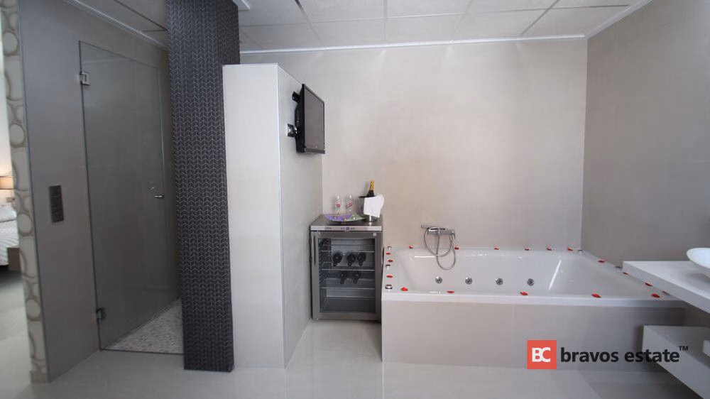 Villa de Obra Nueva de 3 Dormitorios en Ciudad Quesada · 183 m² - 11