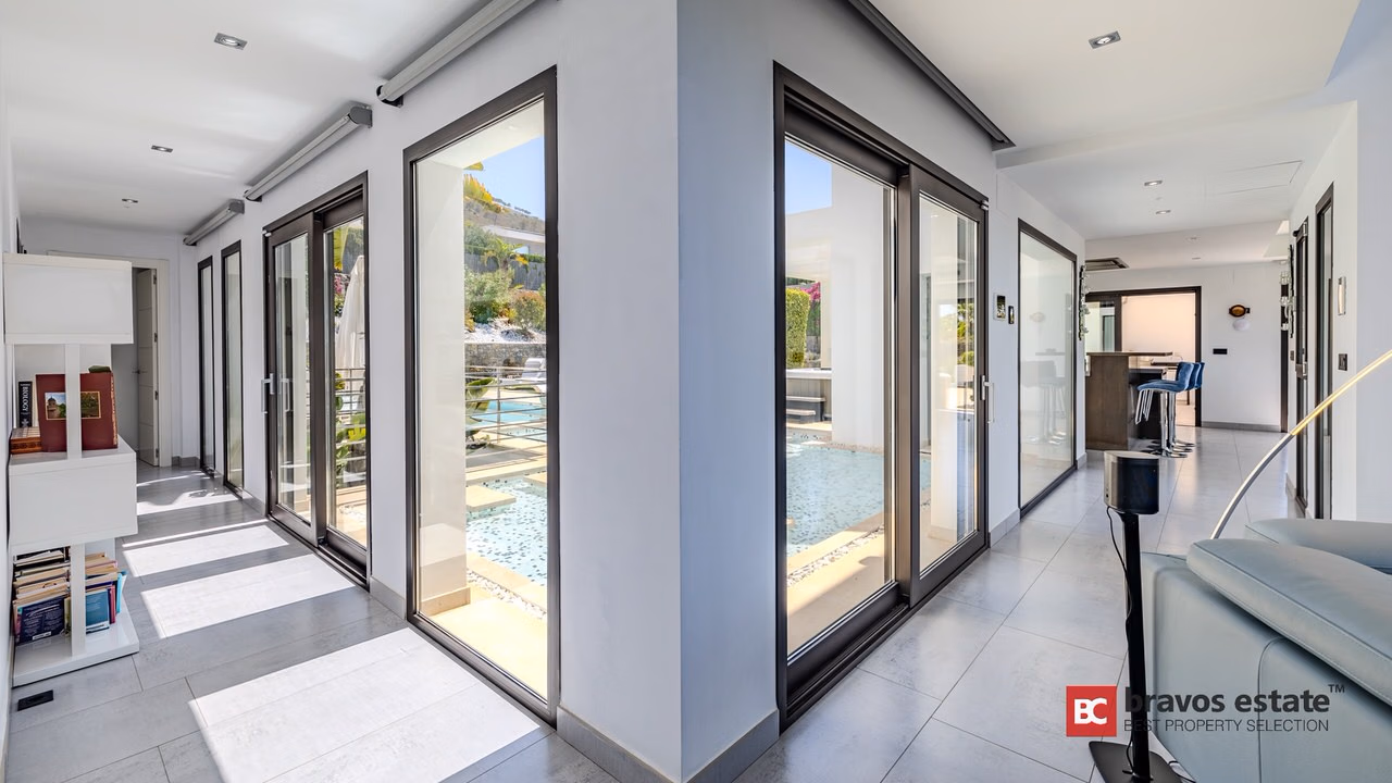 Luxe villa met 5 slaapkamers in Javea - 42