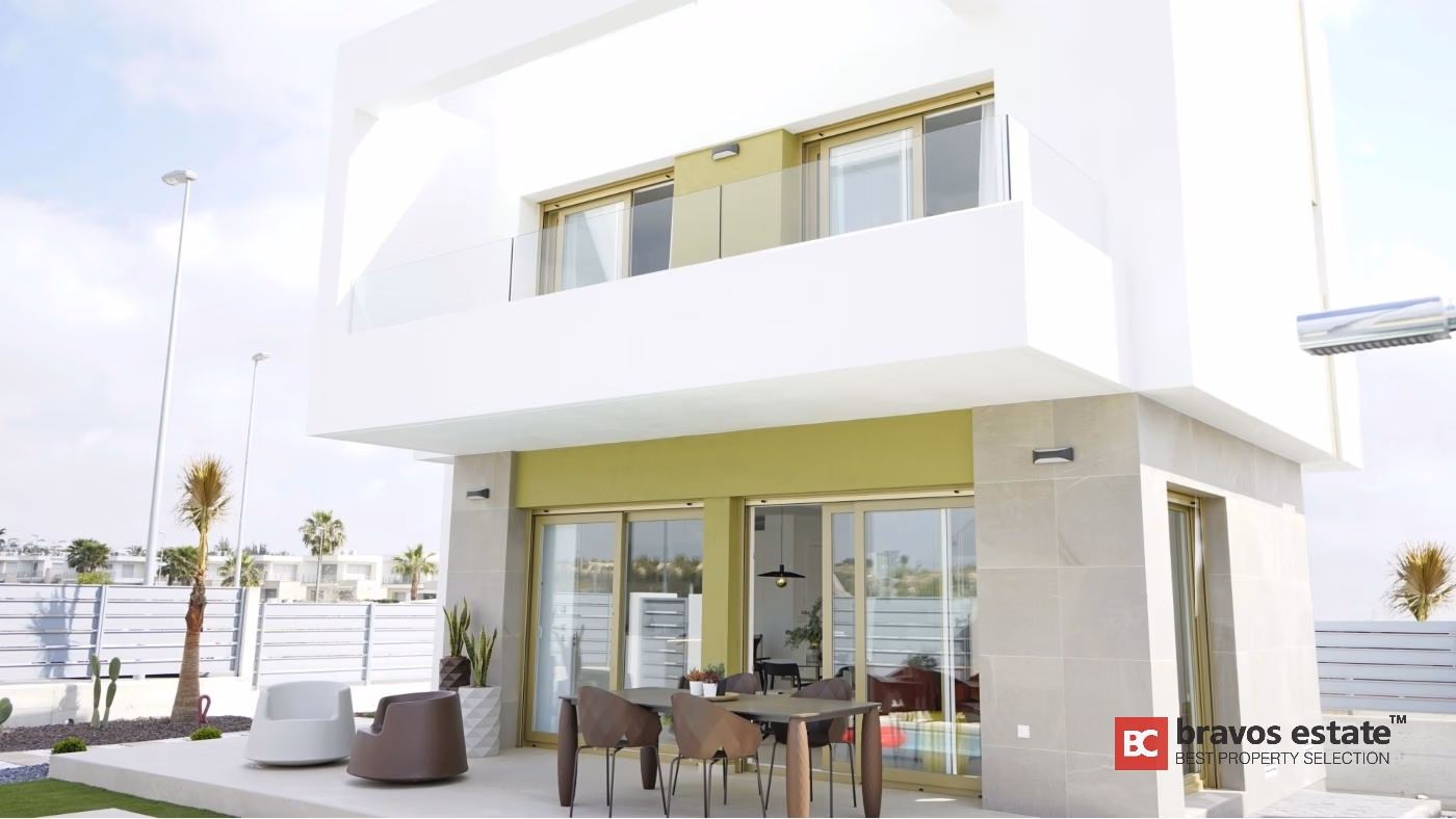 New Build 3-Bedroom Villa in Torrevieja 1