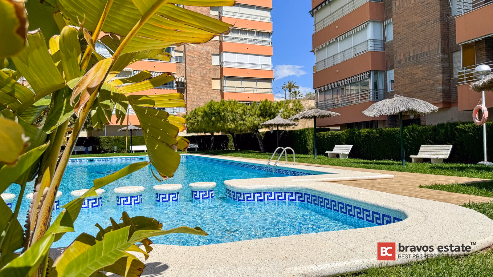 Seafront 2-Bedroom Apartment in El Campello - 20