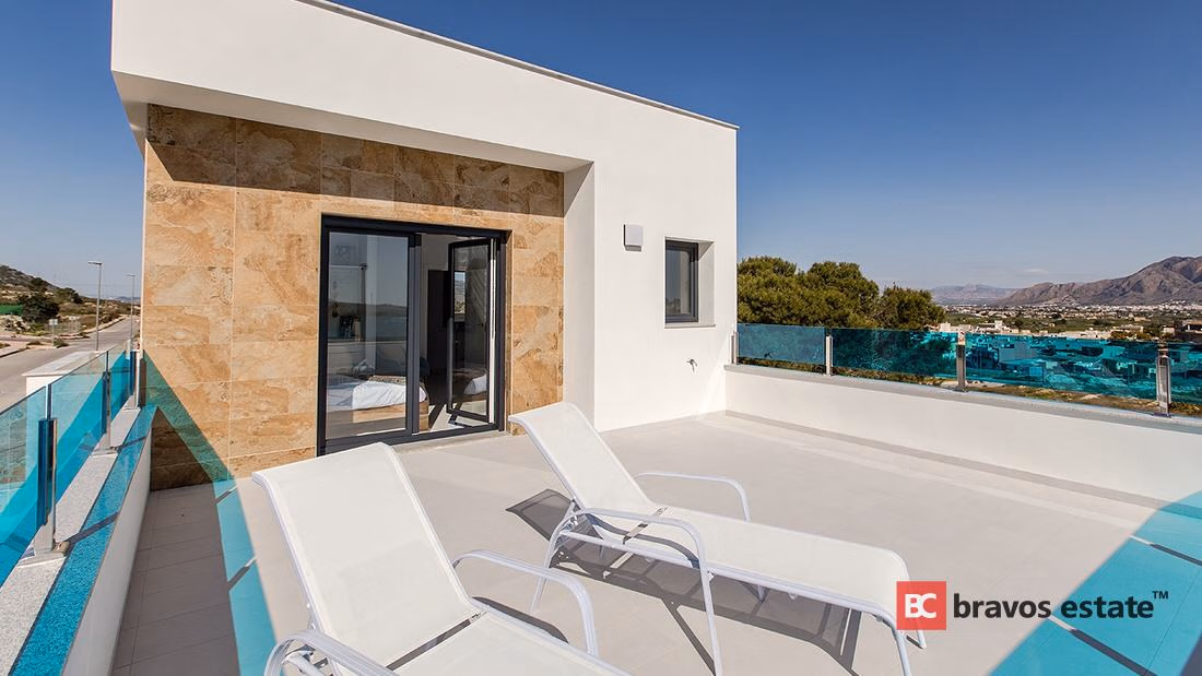 New Build 3-Bedroom Villa in Torrevieja - 2