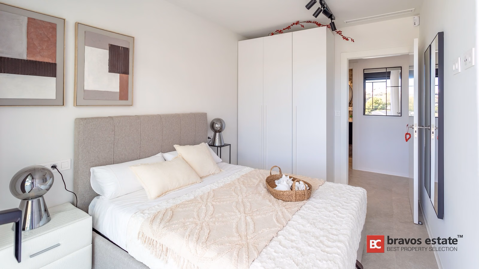 Apartamento Espacioso de 2 Dormitorios en Finestrat - 9