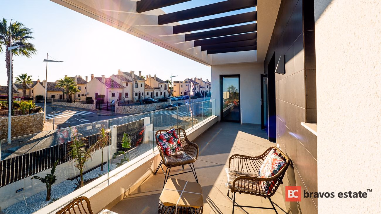 Villa de Obra Nueva de 5 Dormitorios en Torrevieja - 6