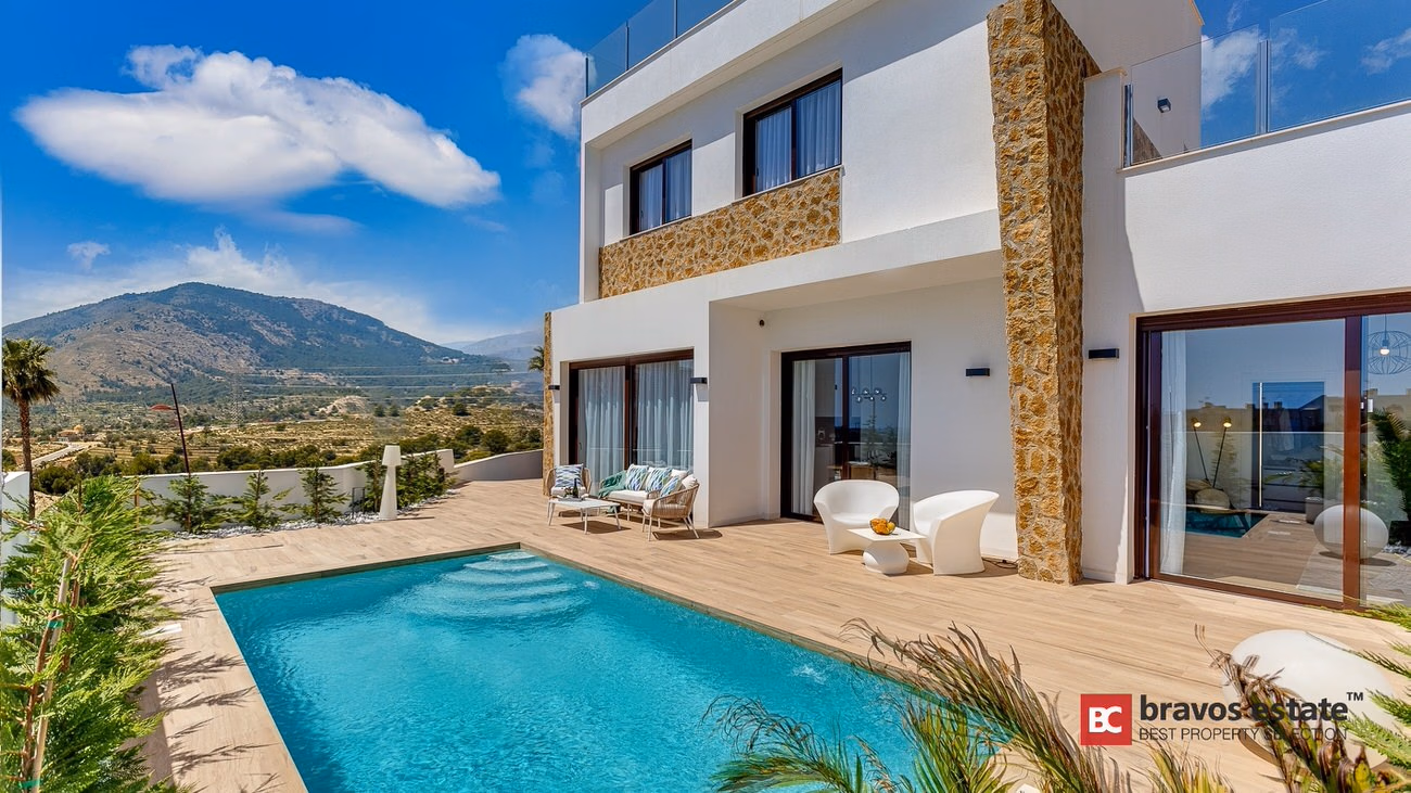 New Build 3-Bedroom Villa in Finestrat - 2